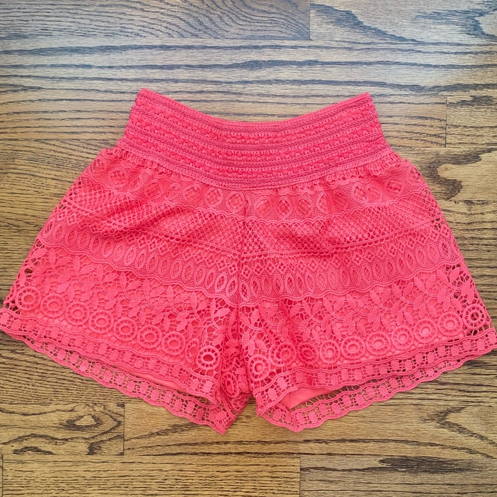 Woven Lace Short in Bright Salmon Pink